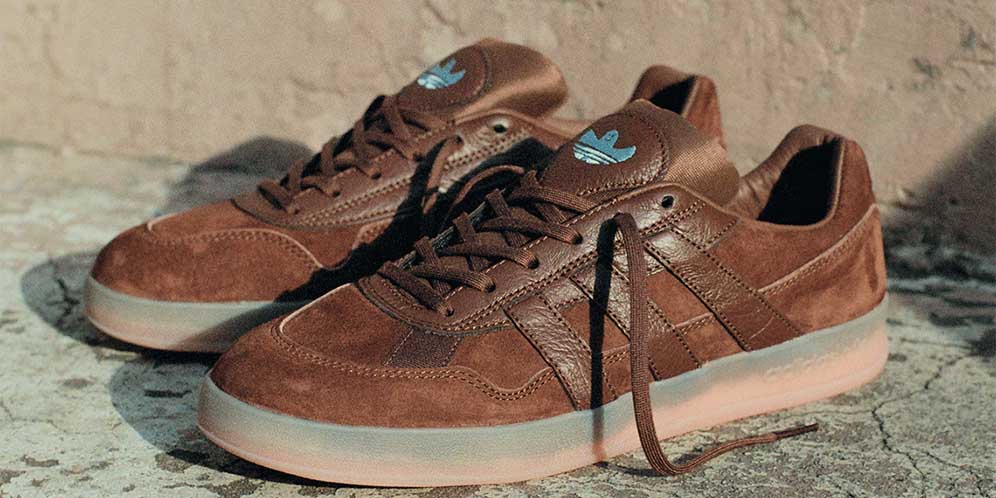 Paduan Leather dan Suede di adidas Aloha Super